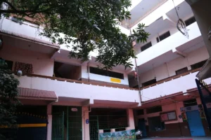 Seven Hills High School campus building in Motinagar, Hyderabad